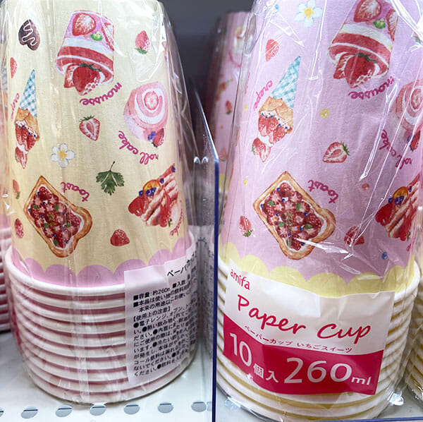 いちご紙コップ