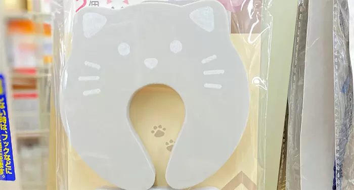 ダイソー ドアクッション ネコ 100円ショップの情報サイト 100均 Like